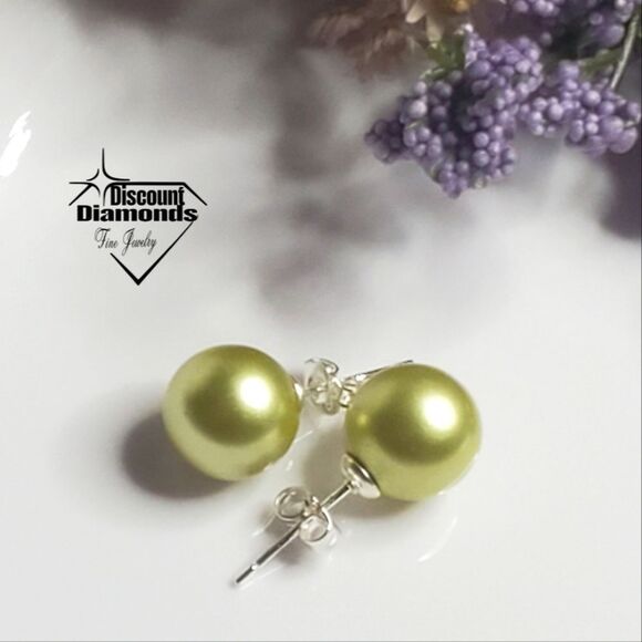 Light Green 10mm South Sea Shell Pearl Stud Earrings on 925 Sterling … - Picture 3 of 7